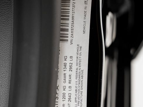 Used 2021 Maserati Ghibli Trofeo image 63