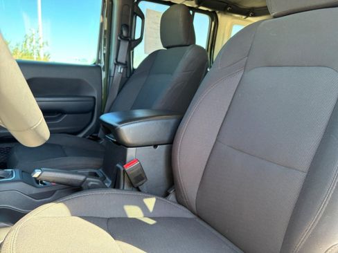 Used 2023 Jeep Wrangler Unlimited w/ Cold Weather Group AWD/4WD image 14