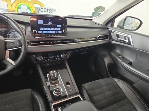 Used 2024 Mitsubishi Outlander SE FWD image 24