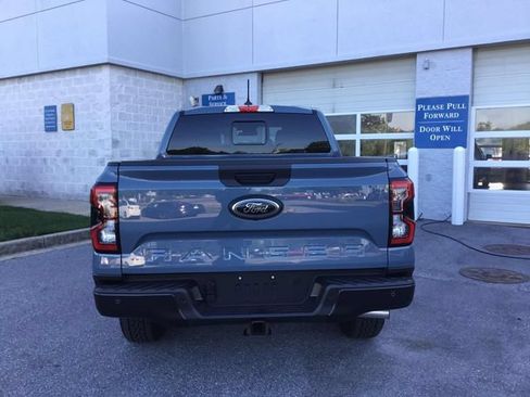 Used 2025 Ford Ranger Lariat w/ FX4 Off-Road Package AWD/4WD image 4