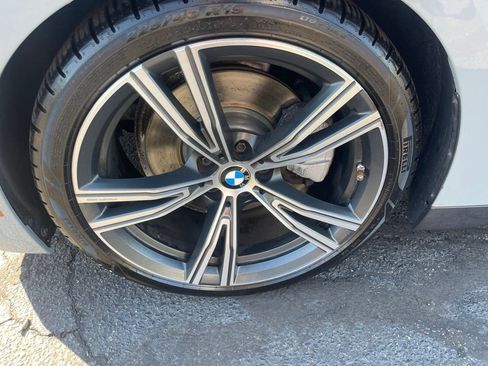 Used 2022 BMW 230i Coupe w/ M Sport Package RWD image 19
