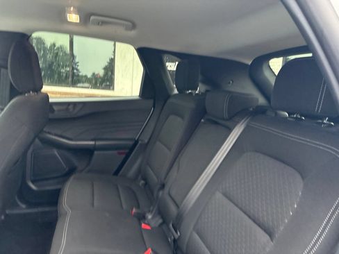 Used 2025 Ford Escape Active AWD/4WD image 6