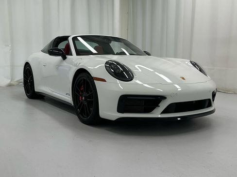 Used 2022 Porsche 911 AWD/4WD image 1