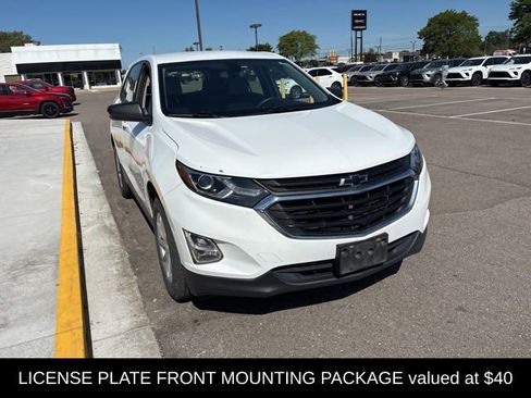 Used 2018 Chevrolet Equinox LS AWD/4WD image 4