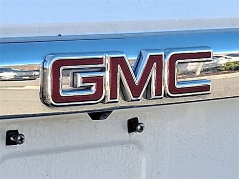 Used 2017 GMC Yukon Denali image 35