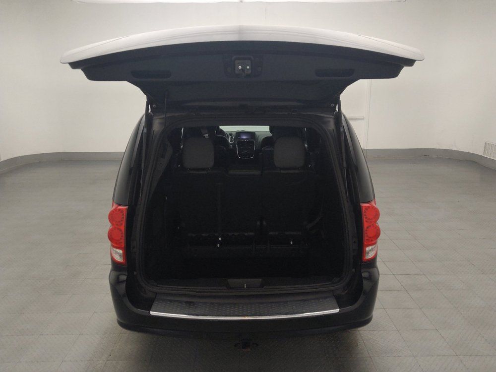 Used 2017 Dodge Grand Caravan GT FWD image 29