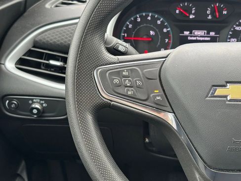 Used 2024 Chevrolet Malibu LT image 16