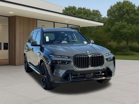 New 2026 BMW X7 xDrive40i w/ M Sport Package image 5