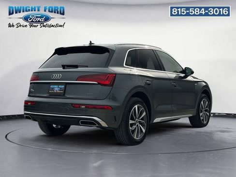Used 2023 Audi Q5 2.0T Premium w/ Convenience Package AWD/4WD image 5