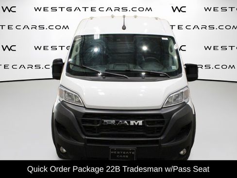 Used 2024 RAM ProMaster 2500 w/ Convenience Group image 2