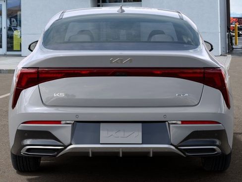 New 2026 Kia K5 GT-Line image 13