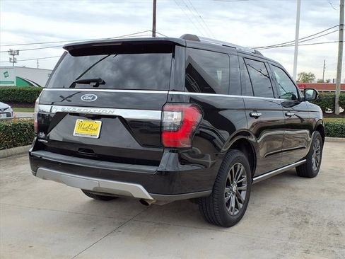 Used 2021 Ford Expedition Limited image 2