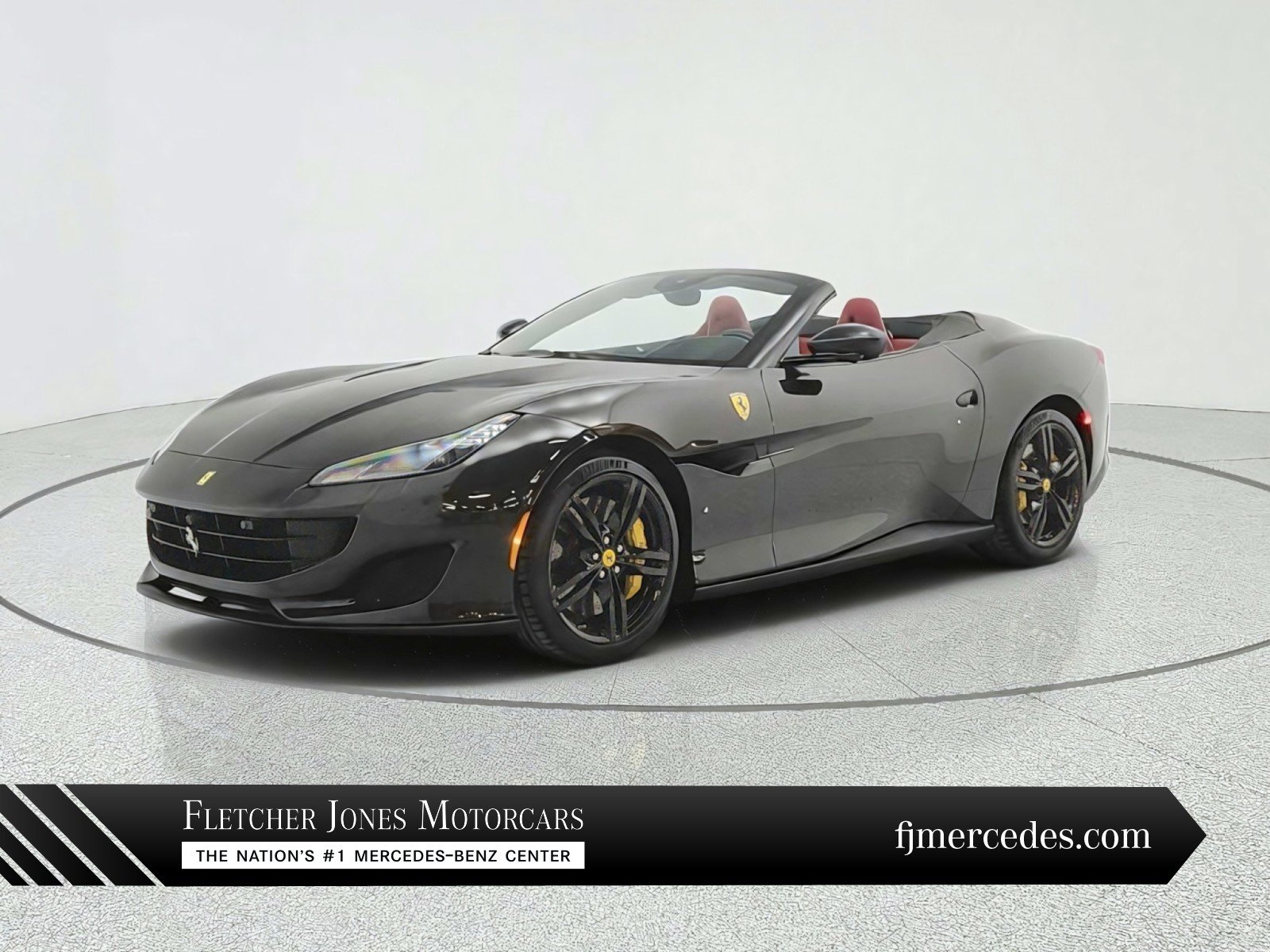 Used 2020 Ferrari Portofino RWD image 1