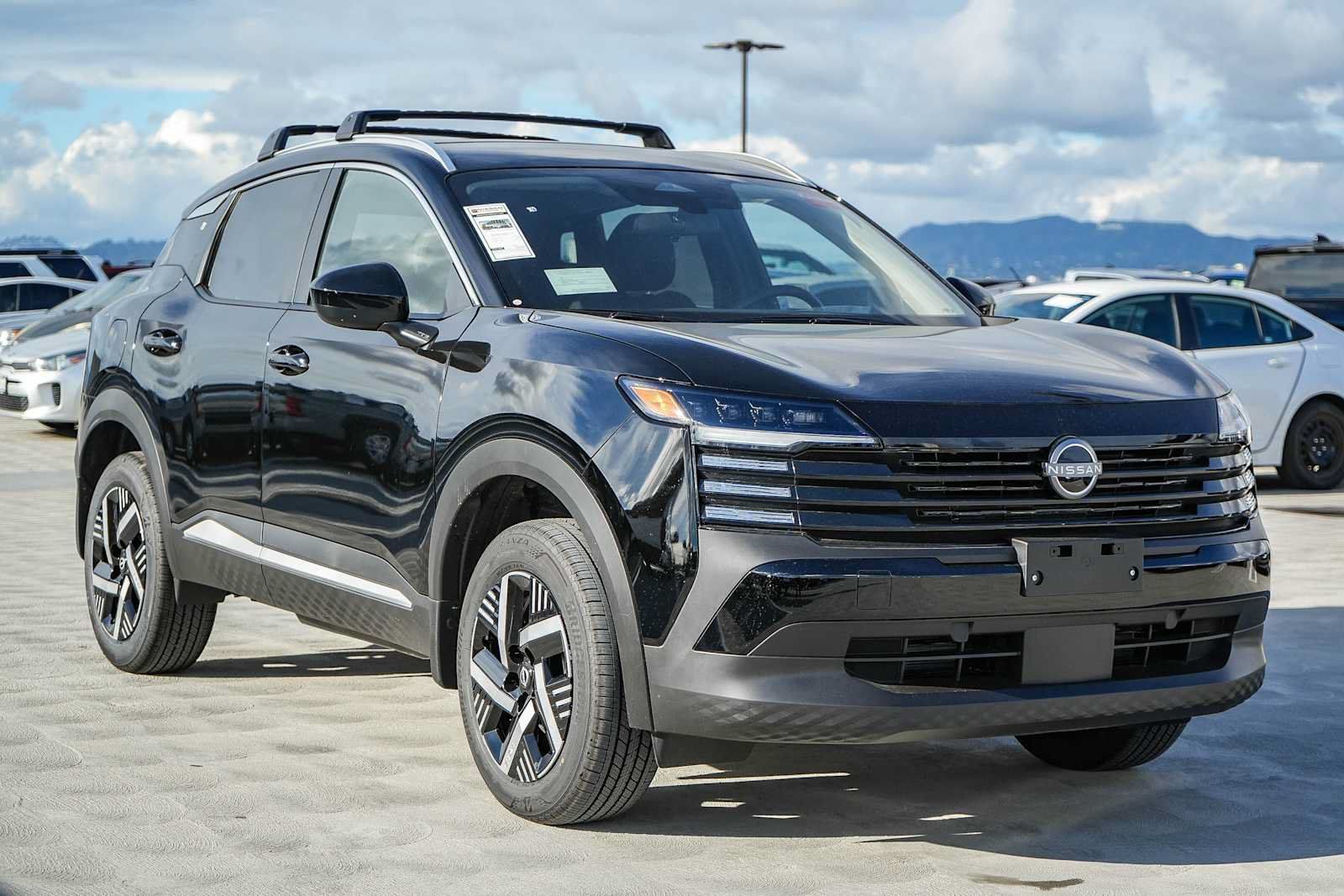 New 2027 Nissan Kicks SV FWD image 3