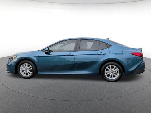 Used 2025 Toyota Camry LE w/ Convenience Package FWD image 3