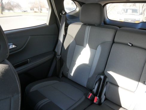 Used 2023 Chevrolet Blazer LT image 12