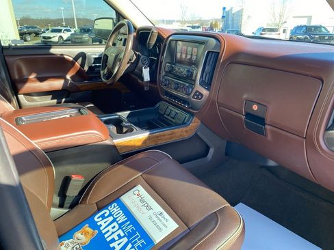 Certified 2015 Chevrolet Silverado 1500 High Country w/ High Country Premium Package image 12