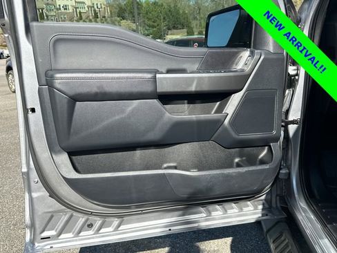 Certified 2022 Ford F150 XLT w/ Equipment Group 302A High image 10