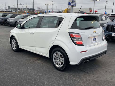 Used 2020 Chevrolet Sonic LT image 4