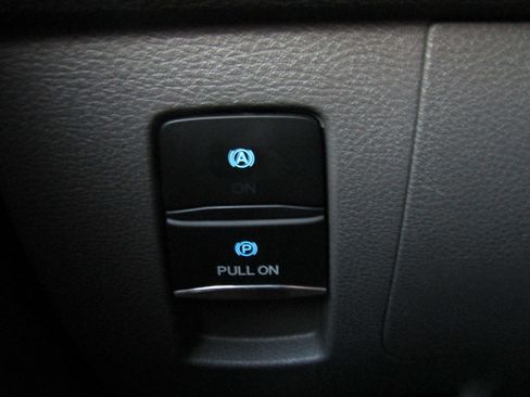 Used 2021 Ford Transit 150 Low Roof AWD image 15