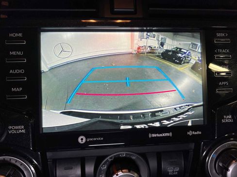 Used 2024 Toyota 4Runner TRD Off-Road Premium w/ Moonroof Package image 37