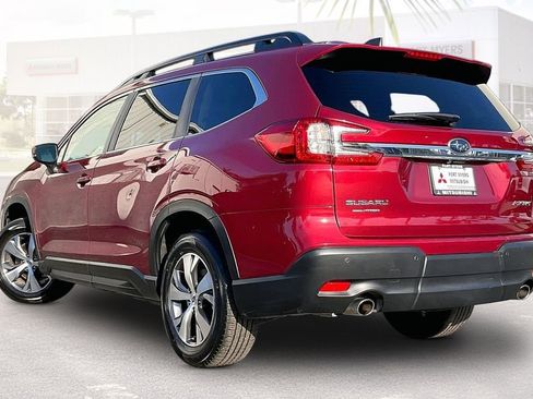 Used 2025 Subaru Ascent Premium AWD/4WD image 32