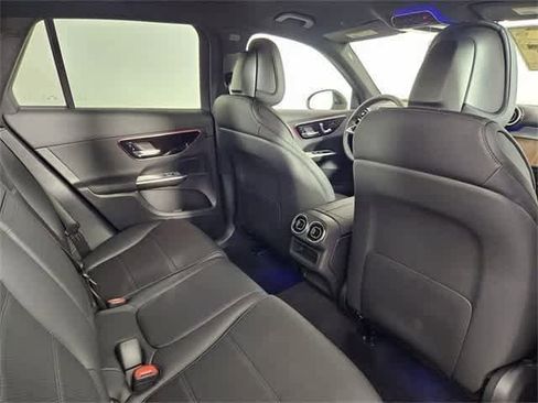 Certified 2025 Mercedes-Benz GLC 300 4MATIC image 18