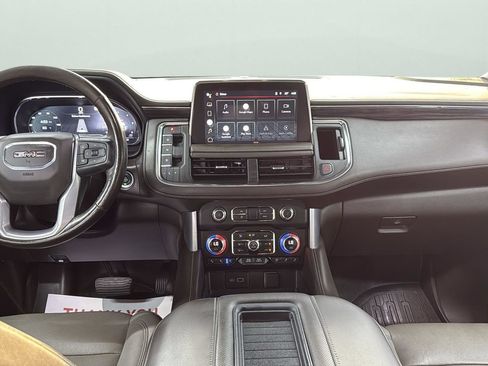 Used 2022 GMC Yukon XL SLT w/ SLT Luxury Package image 21