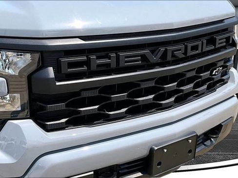 Used 2024 Chevrolet Silverado 1500 Custom w/ Turbomax Blackout Package AWD/4WD image 34