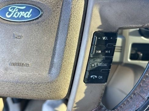 Used 2010 Ford F150 King Ranch image 11