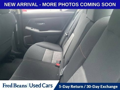 Used 2023 Nissan Sentra SR w/ Midnight Edition Package FWD image 12