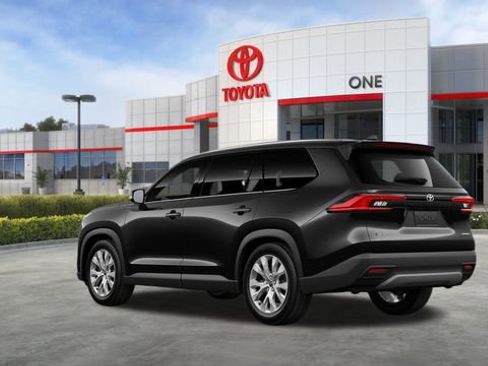 New 2026 Toyota Grand Highlander Limited image 7
