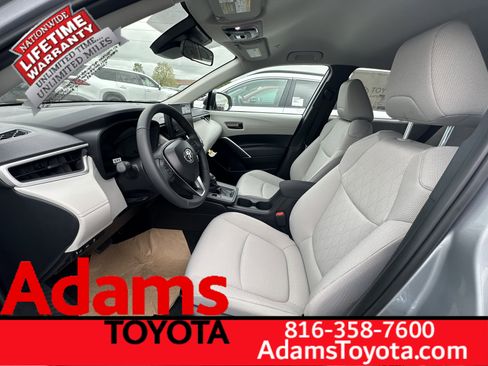 New 2026 Toyota Corolla Cross LE AWD/4WD image 5
