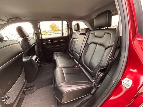 Used 2023 Jeep Grand Cherokee Limited w/ Trailer Tow Prep Group (B) image 37