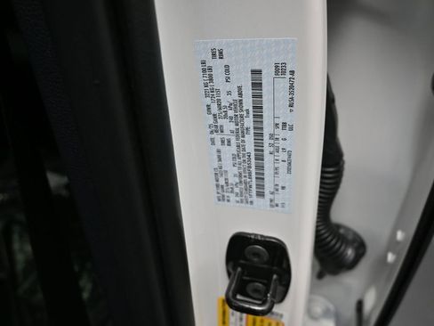 New 2025 Ford F150 Platinum w/ Equipment Group 702A High image 20