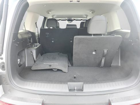 Used 2024 Hyundai Santa Fe SEL FWD image 16