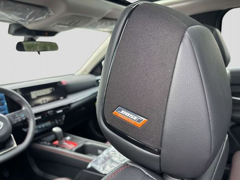 New 2026 Nissan Kicks SR w/ SR Premium Package image 6