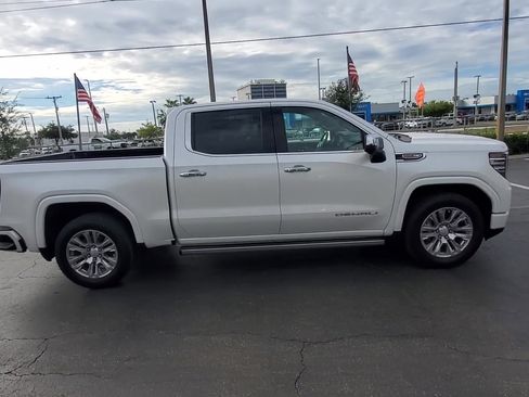 Used 2022 GMC Sierra 1500 Denali image 47