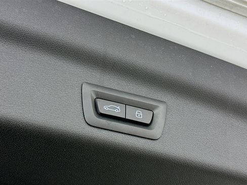 Used 2025 BMW X1 xDrive28i image 31