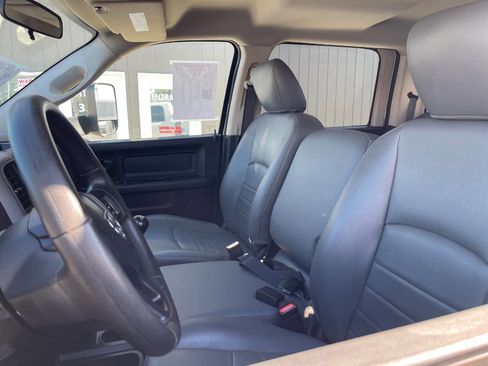 Used 2014 RAM 3500 Tradesman image 43