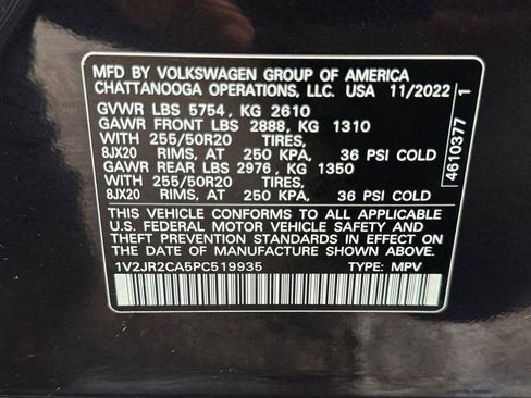 Used 2023 Volkswagen Atlas SE w/ Panoramic Sunroof Package image 28