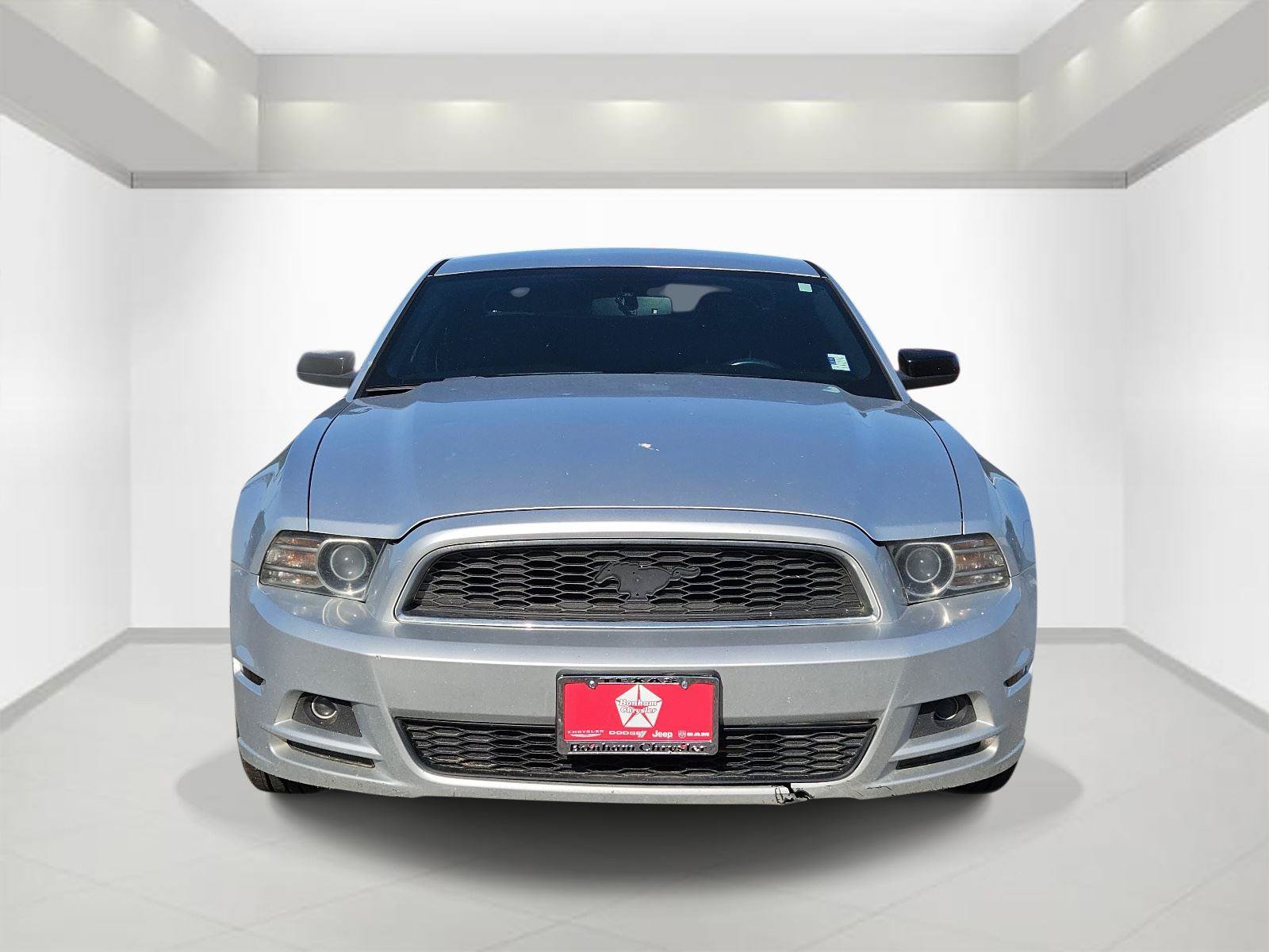 Used 2014 Ford Mustang Coupe w/ Equipment Group 102A RWD image 2