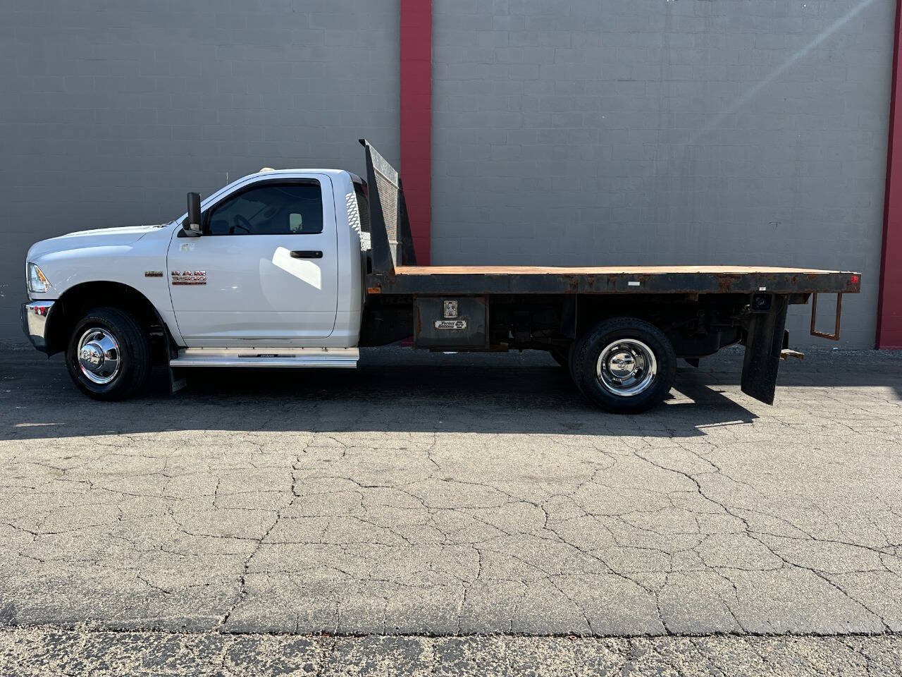 Used 2015 RAM 3500 Tradesman w/ Power Accessory Group RWD image 2