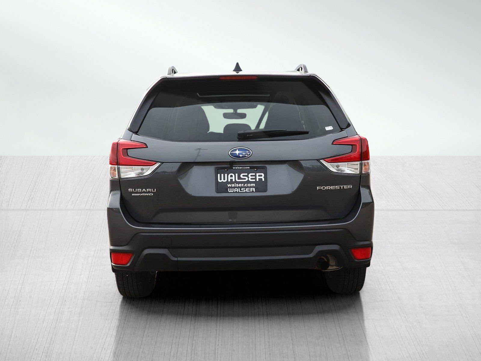 Used 2024 Subaru Forester Premium AWD/4WD image 5