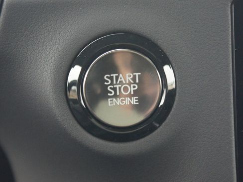 Used 2026 Lexus GX 550 w/ Cold Area Package image 9