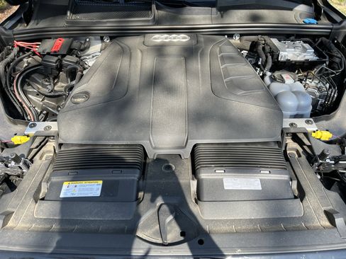 Used 2025 Audi Q7 2.0T Premium Plus w/ Premium Plus Package image 36