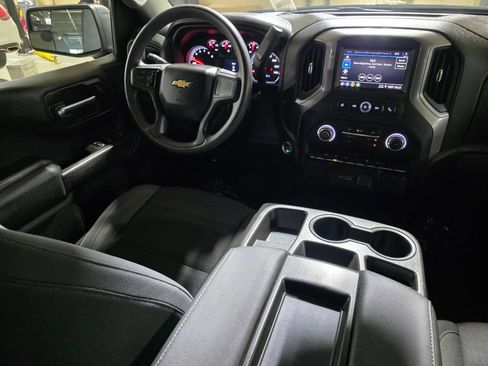 Used 2022 Chevrolet Silverado 1500 Custom w/ LPO, Dark Essentials Package RWD image 21