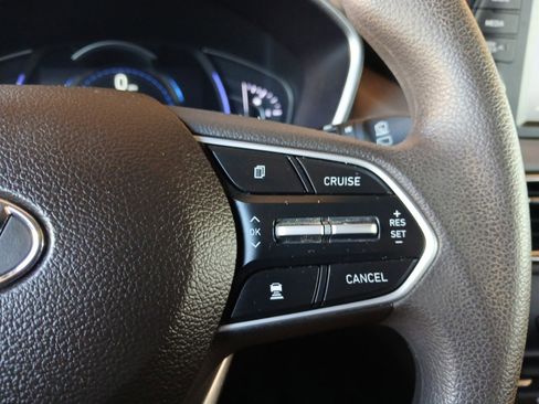 Used 2020 Hyundai Santa Fe SEL image 18