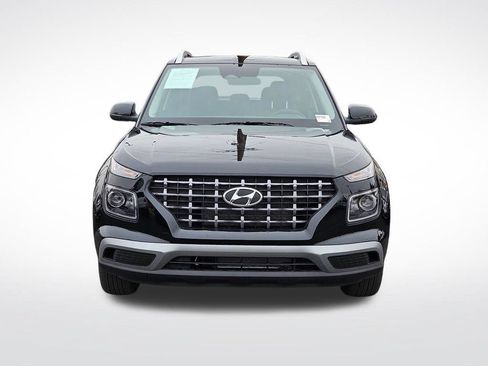 Used 2026 Hyundai Venue SEL FWD image 8