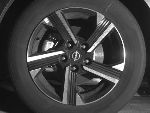 Used 2025 Nissan Sentra SV FWD image 12